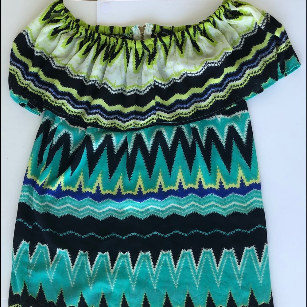 Olivaceous top size large/ mini dress size XXS/XS